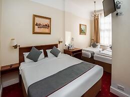 St George Hotel