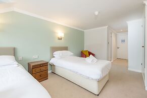 Trewern Arms Hotel