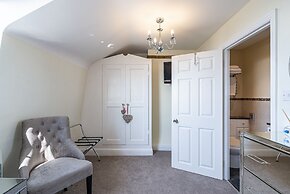 Hamiltons Boutique Hotel