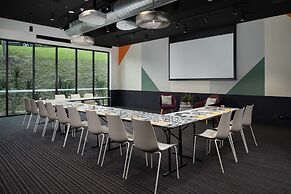Atura Blacktown