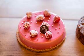 Pineta Pastry Hotel