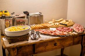 Pineta Pastry Hotel