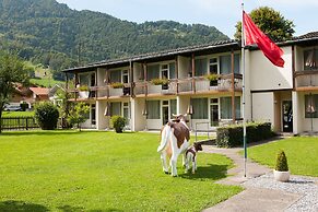 Jungfrau Hotel Annex Alpine Inn