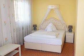 Hotel Alpha