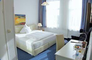 Hotel Alpha