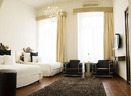 HERENCIA By Hosting House