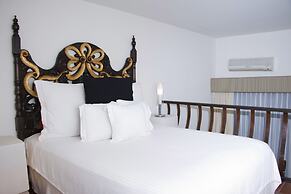 HERENCIA By Hosting House