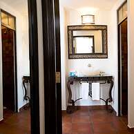 HERENCIA By Hosting House