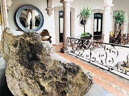 HERENCIA By Hosting House