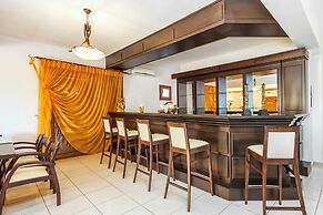 Nereides Hotel