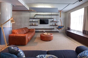 Zara Tower Hotel