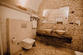 Ortahisar Cave Hotel