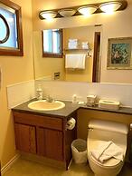 Rocky Mountain Springs Lodge