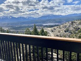 Rocky Mountain Springs Lodge
