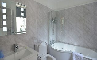 Steeton Hall Hotel