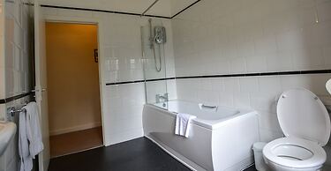 Steeton Hall Hotel