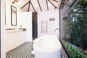 Dantica Cloud Forest Lodge
