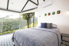 Dantica Cloud Forest Lodge