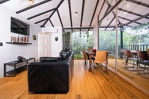 Dantica Cloud Forest Lodge