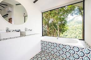 Dantica Cloud Forest Lodge