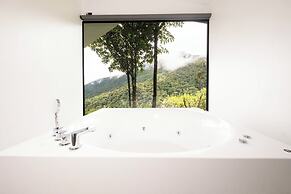 Dantica Cloud Forest Lodge