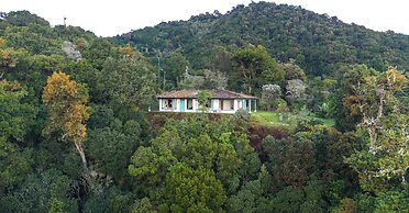 Dantica Cloud Forest Lodge