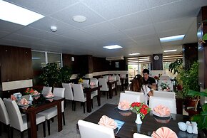 Lara Diamond Hotel