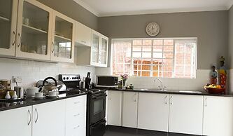 Sunbird Guest House