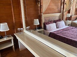 Kurfal Otel