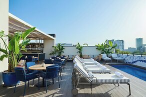 H10 Port Vell