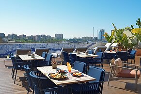 H10 Port Vell