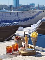 H10 Port Vell