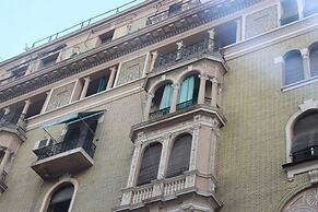 Family Palace Hotel