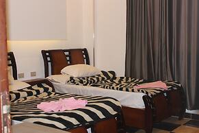 Family Palace Hotel