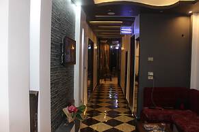 Family Palace Hotel