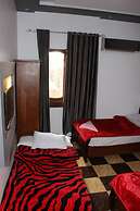 Family Palace Hotel