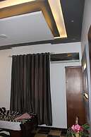 Family Palace Hotel