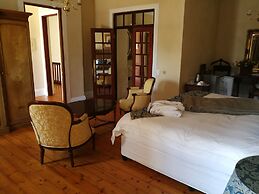 Cricklewood Manor