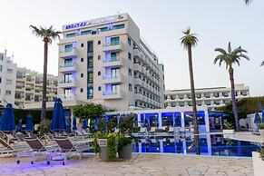 Anonymous Beach Hotel - Adults Only