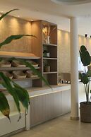 Anonymous Beach Hotel - Adults Only