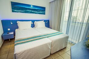 Anonymous Beach Hotel - Adults Only