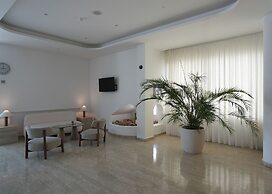 Anonymous Beach Hotel - Adults Only