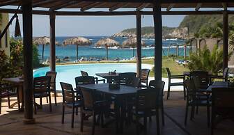 Manta Raya Hotel