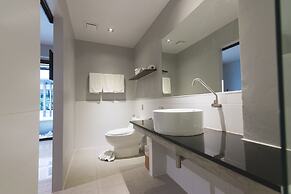 Naina Resort & Spa