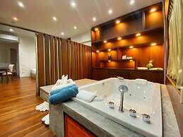 Naina Resort & Spa
