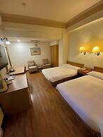 Riverside Hotel