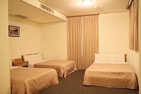 Riverside Hotel