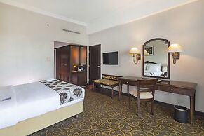 Blue Sky Hotel