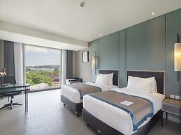 Blue Sky Hotel