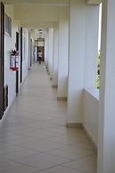 Cowrie Shell Beach Apartments
